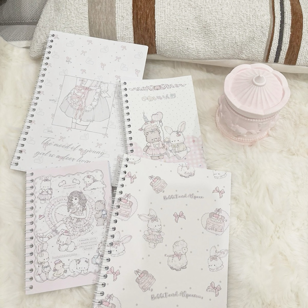 

Mocorie - Louranne Coquette Notebook / Pink Ribbon Notebook / Buku Catatan Coquette Pita / Buku Catatan Beruang Kelinci Pink Pita