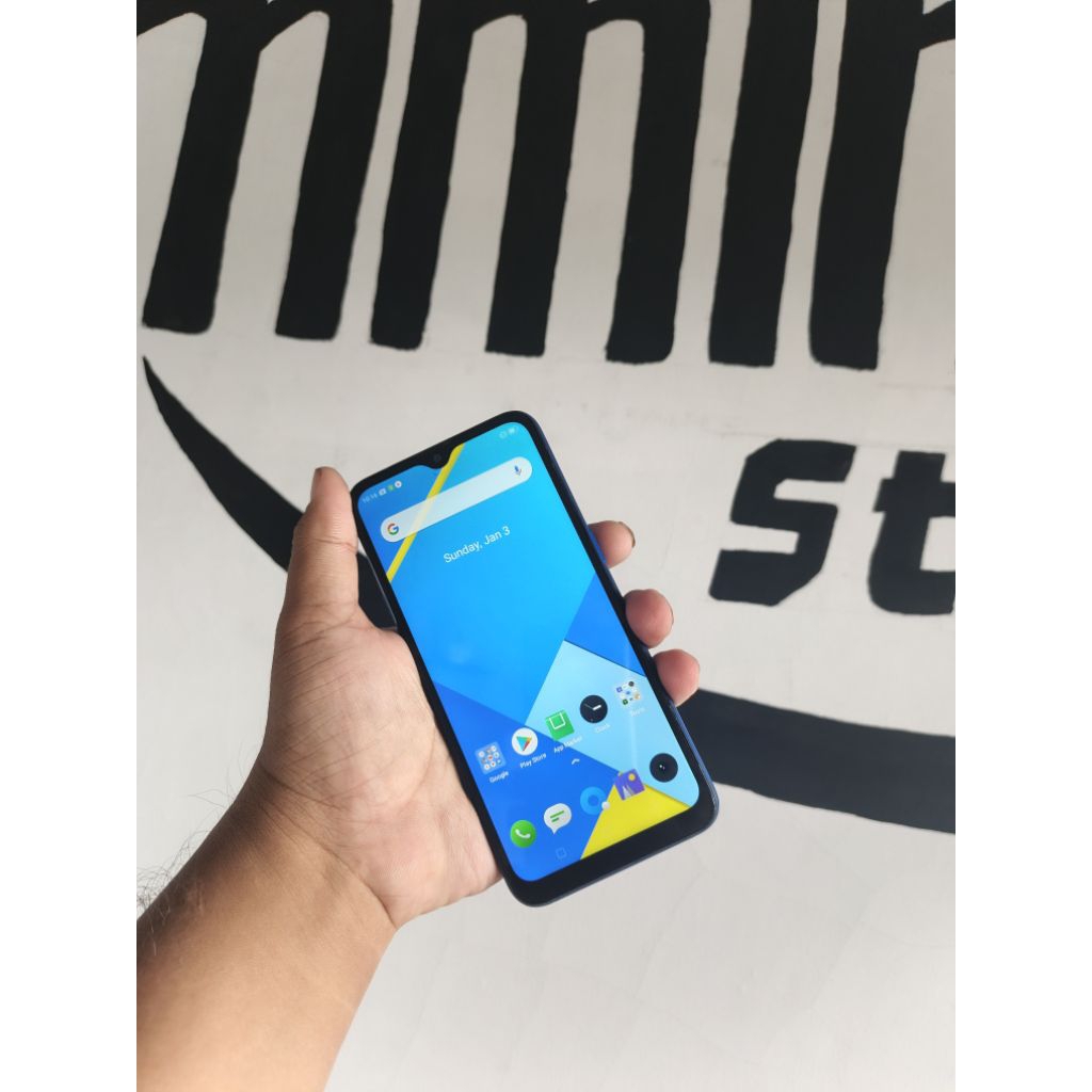 Realme C2 ram 2/32 kondisi normal siap pake handphone second berkualitas