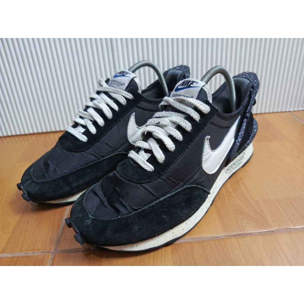 Sepatu Daybreak Undercover second preloved 42