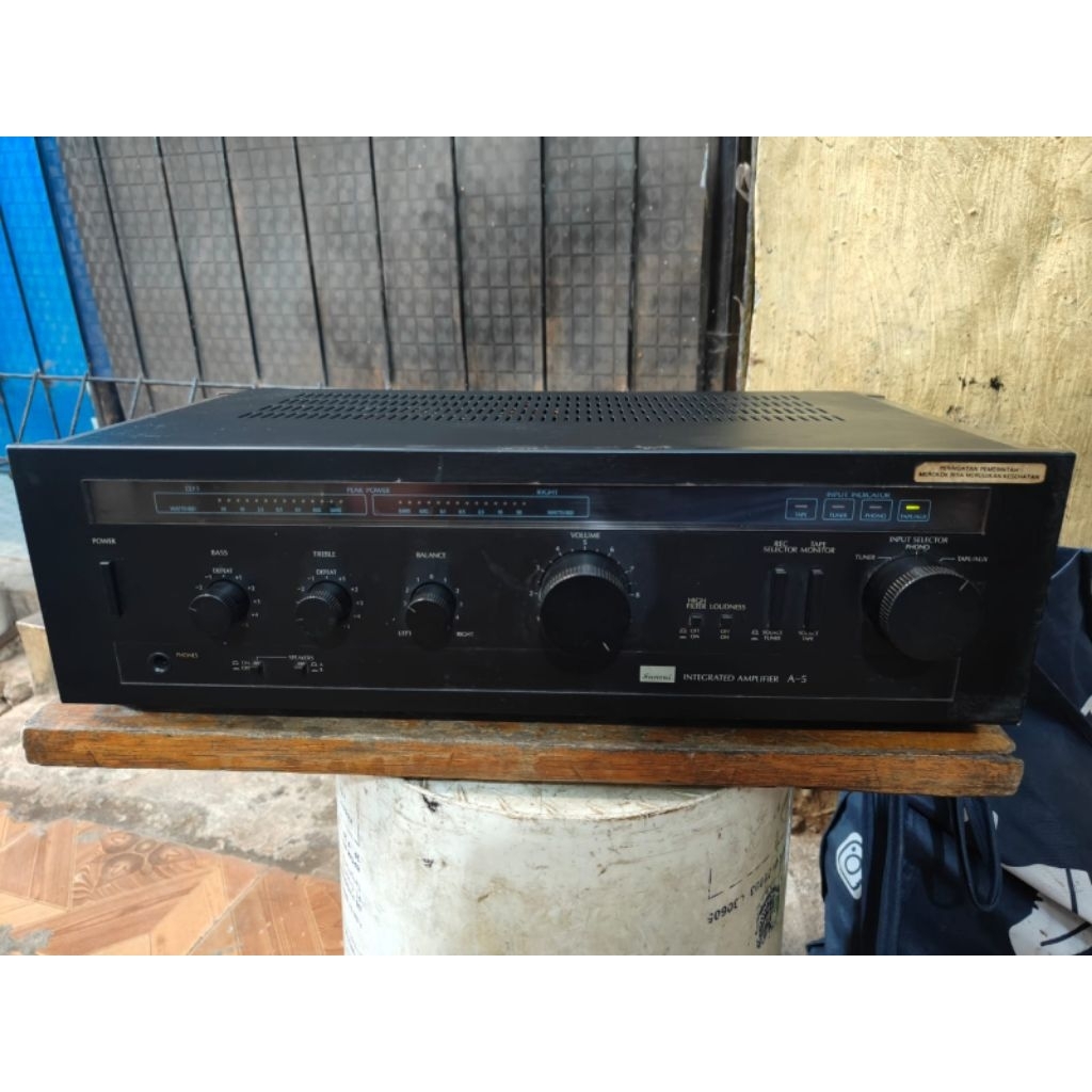 amplifier sansui A5