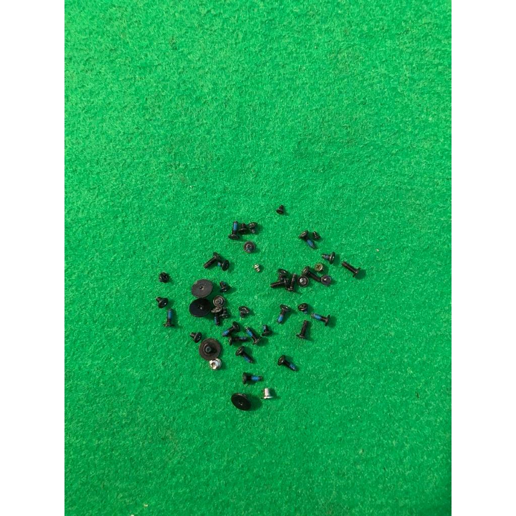 Baut Set Laptop Acer V5 131