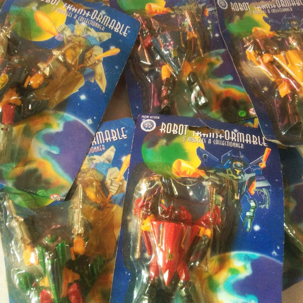 mainan jadul robot transformable