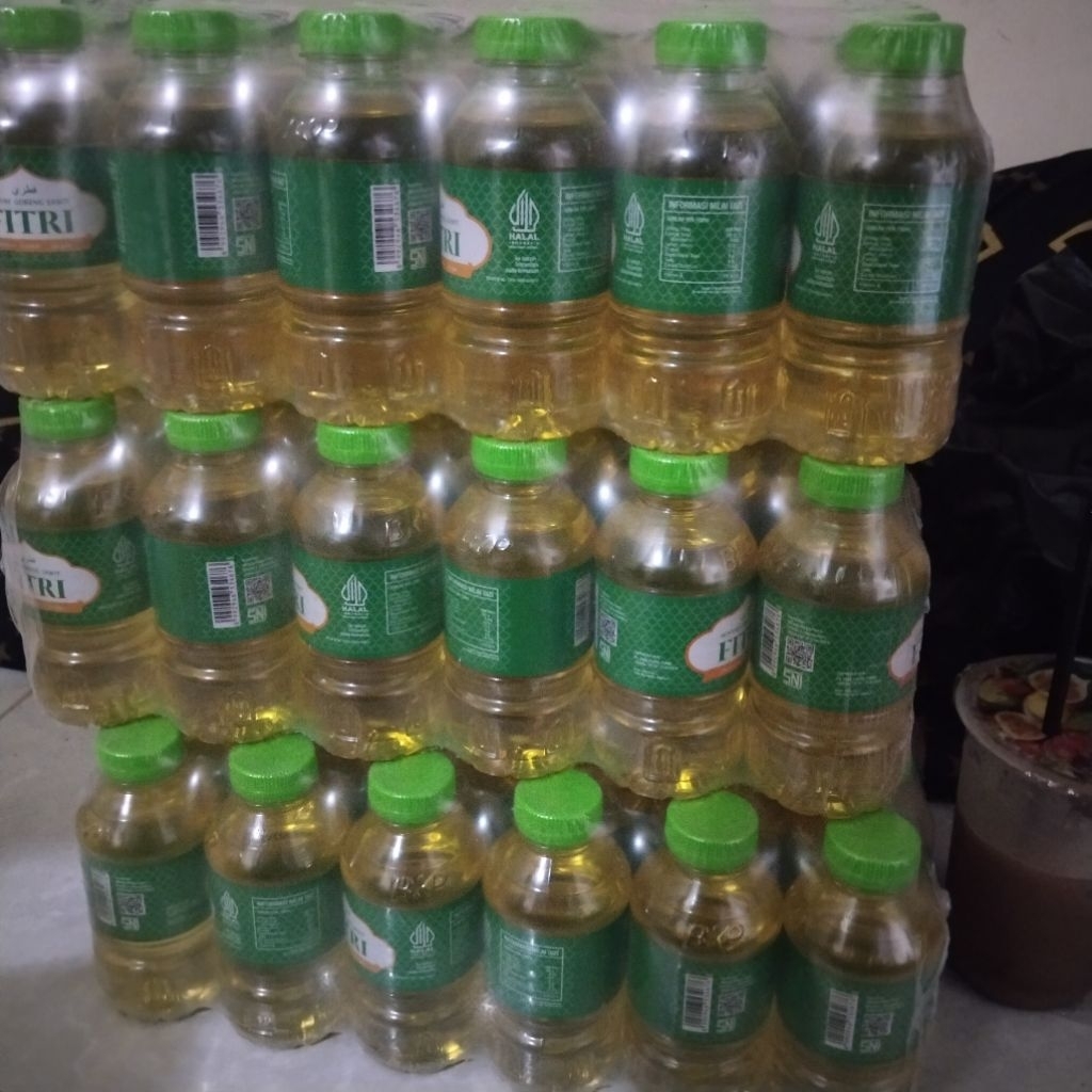 

minyak goreng 1 botol 200ml