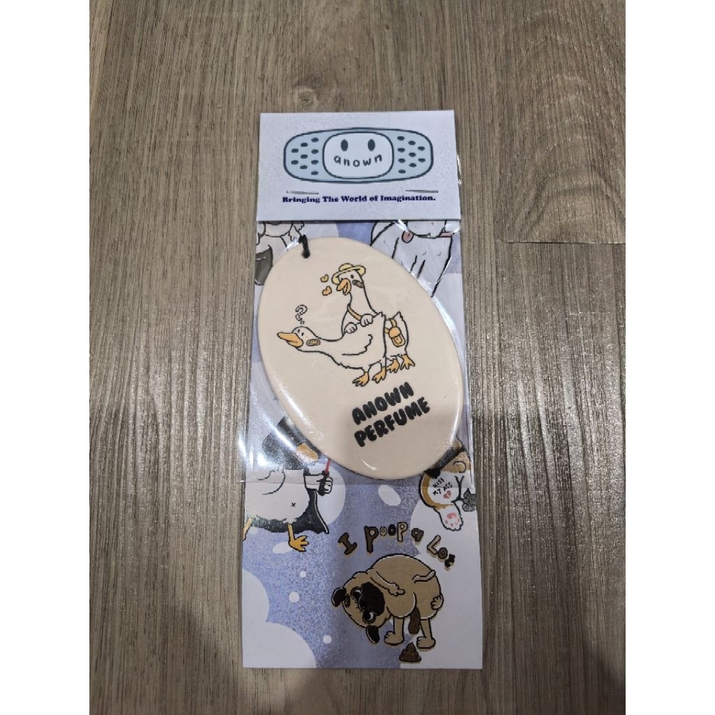 Pewangi udara/ pewangi mobil merek Anown