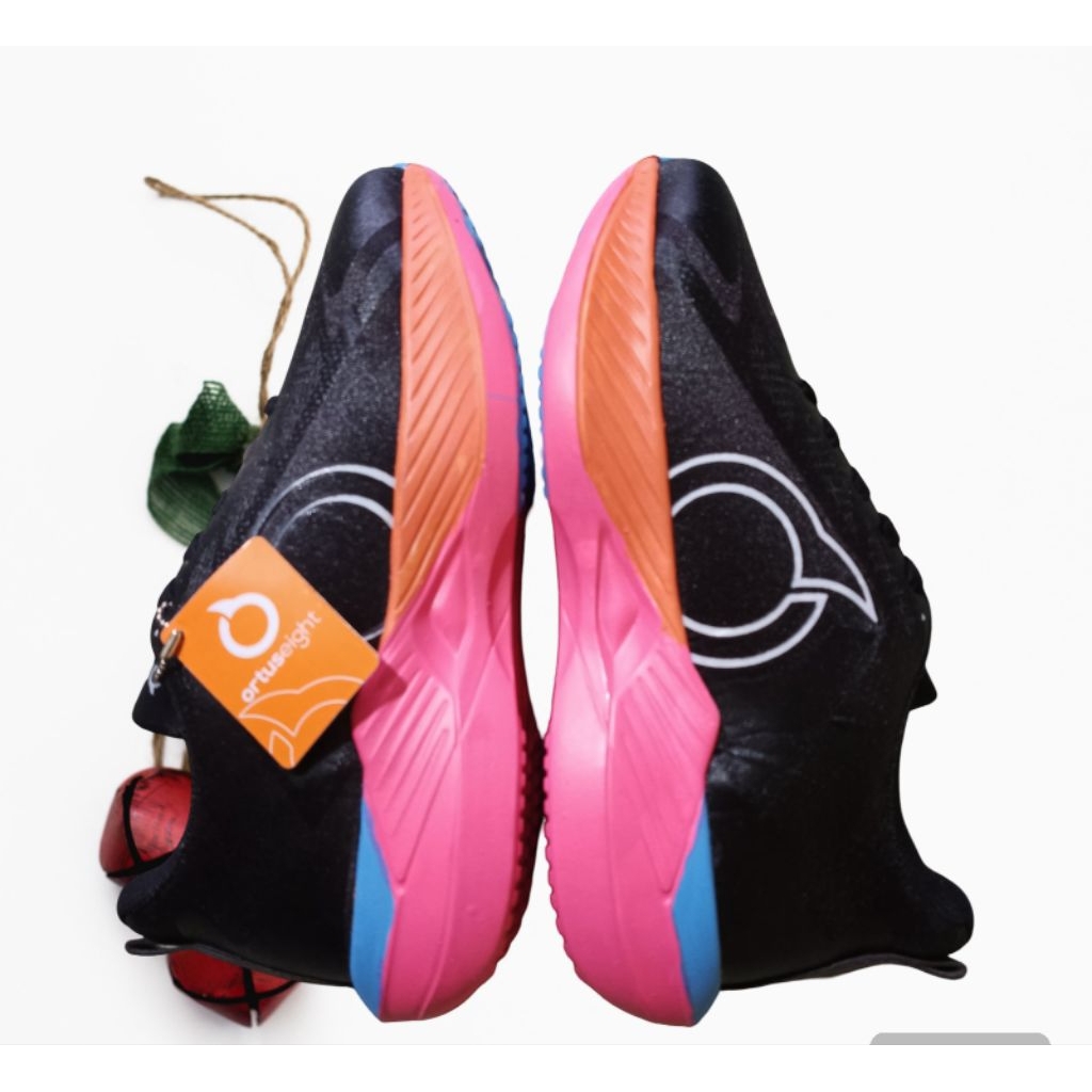 Sepatu olahraga Ortuseight / Sepatu olahraga Ortuseight original / Sepatu olahraga Ortuseight Pria /
