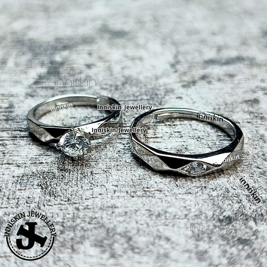 Cincin Couple Stainless Steel Diamond / Cincin Tunangan / Cincin Nikah / Cincin Pacaran / Cincin Dia