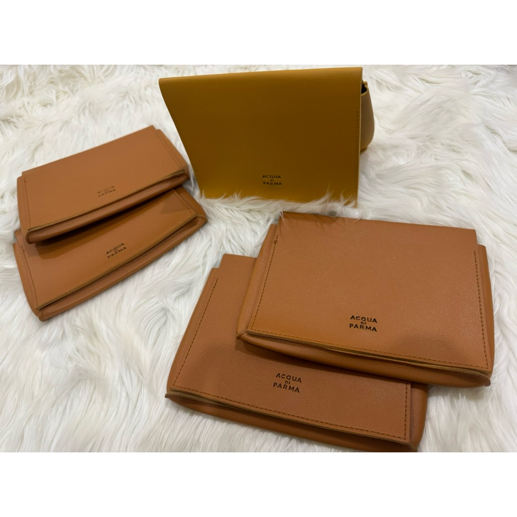 TAS HAND BAG TRAVEL KIT AMENITY EXLUSIVE ACQUA FROM FIRST CLASS ETIHAD *Tas make up , Dompet , Tas s