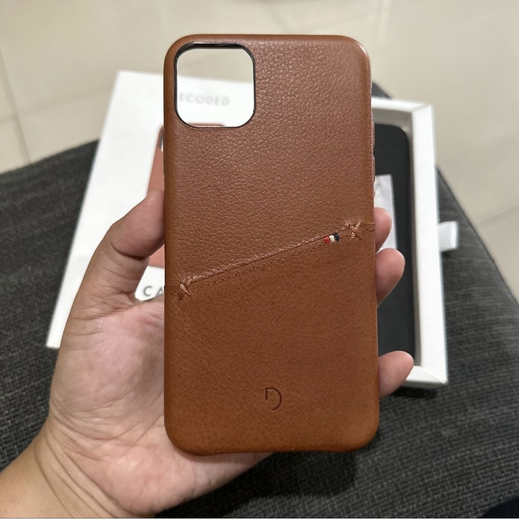 IBOX case Decoded Iphone 11 Pro Max case leather Oak Brown ada card slot