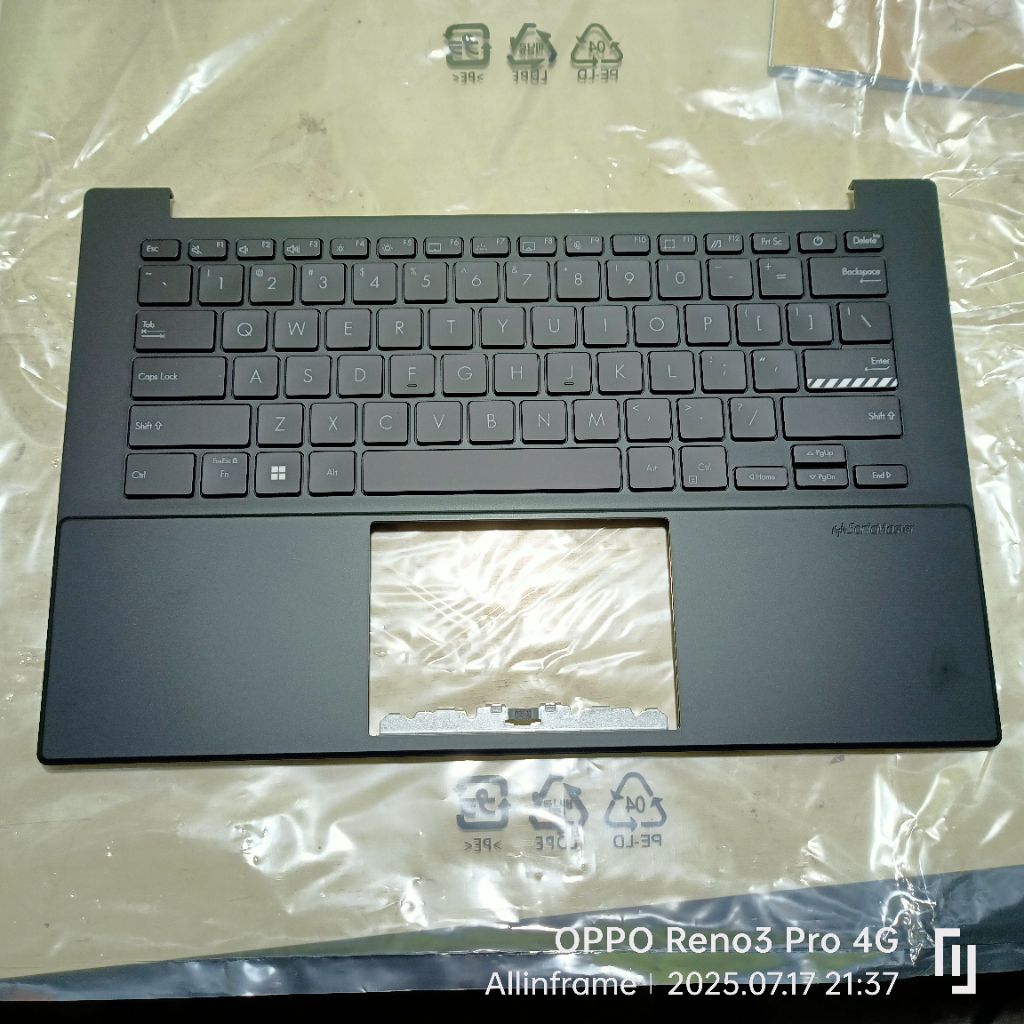 Palmrest / upper case / FRAME KEYBOARD laptop Asus Vivobook Go 14 E1404 E1404F E1404FA E1404G