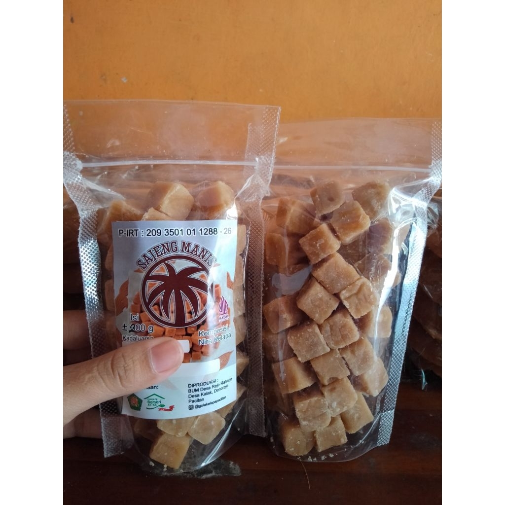 

Gula Kelapa Sajeng Manis(Cube)