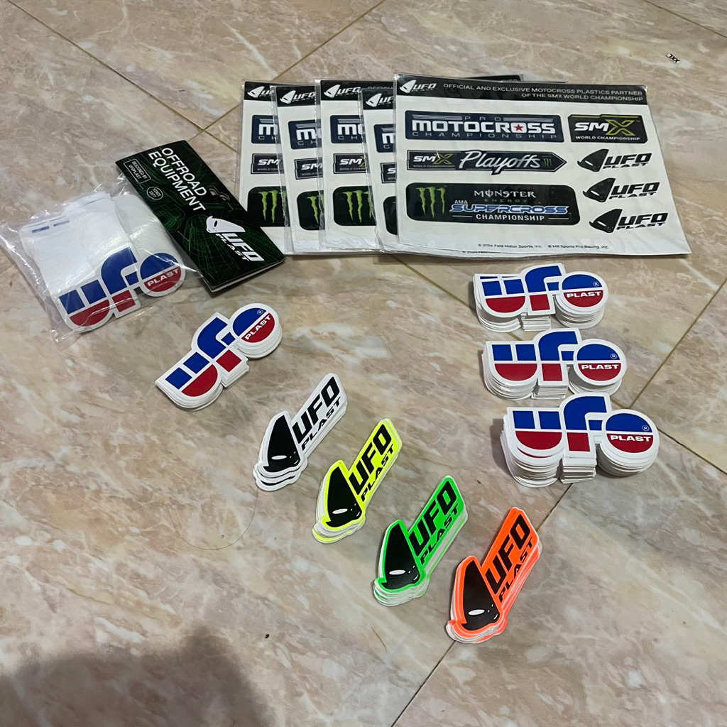 

UFO PLAST VINTAGE STICKER ORIGINAL BUKAN KW MURAHAN