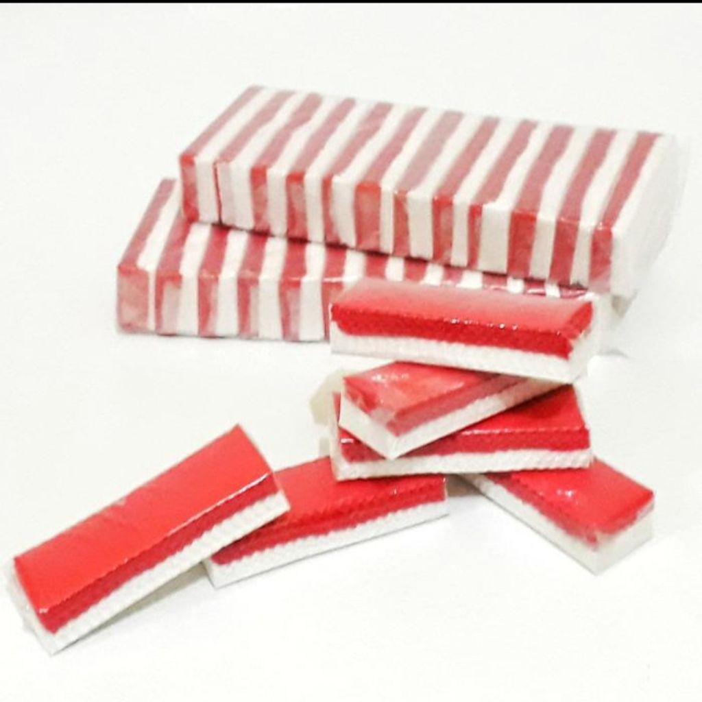 

Kertas Krep Potong warna merah putih 1 pak isi 12 set