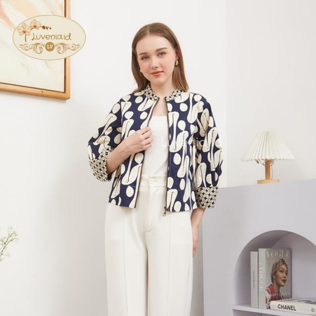 Outer Batik 135 GJ / Jaket Batik / Batik Jumbo / Batik Modern / Batik Couple / Batik Wanita