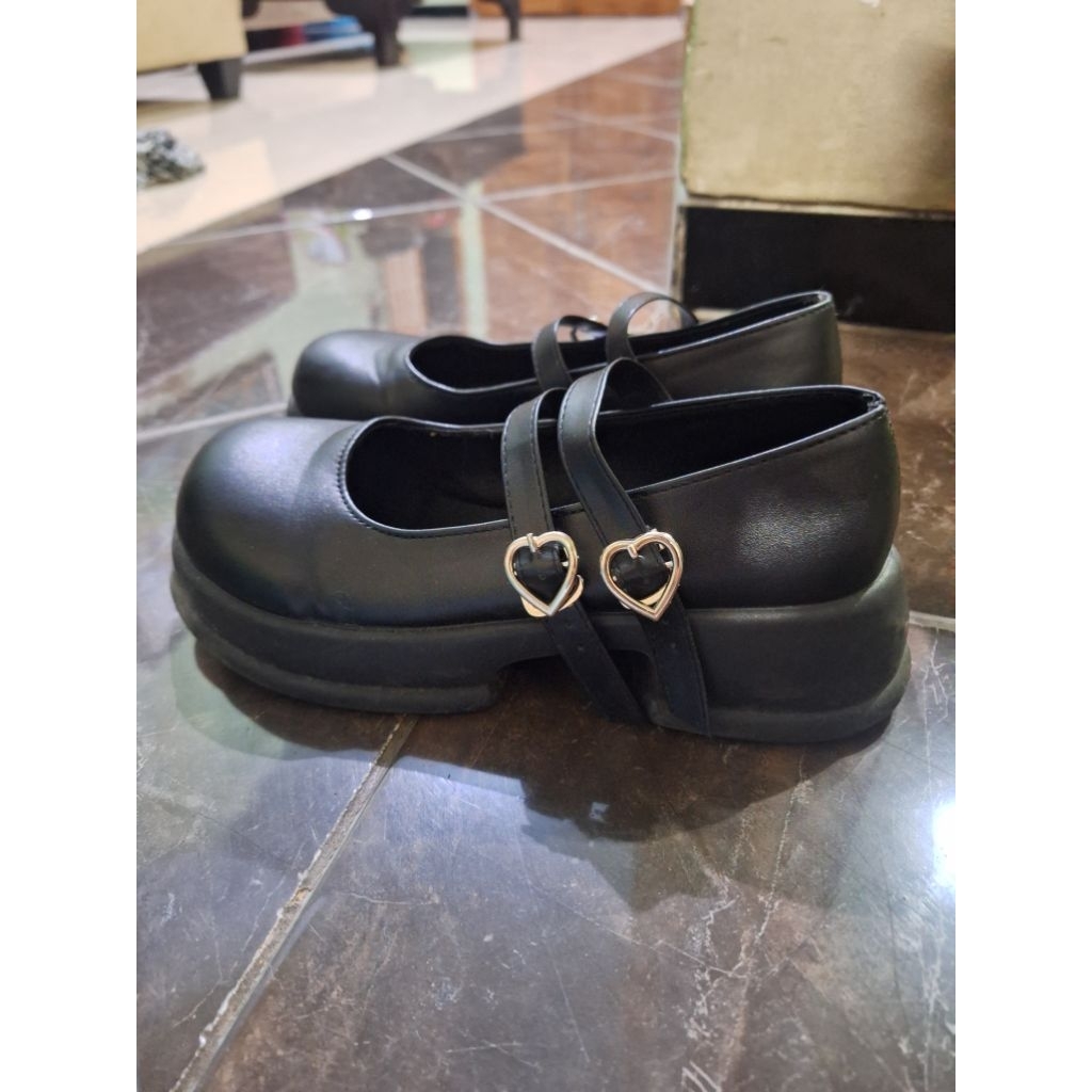 Sepatu Docmart Preloved