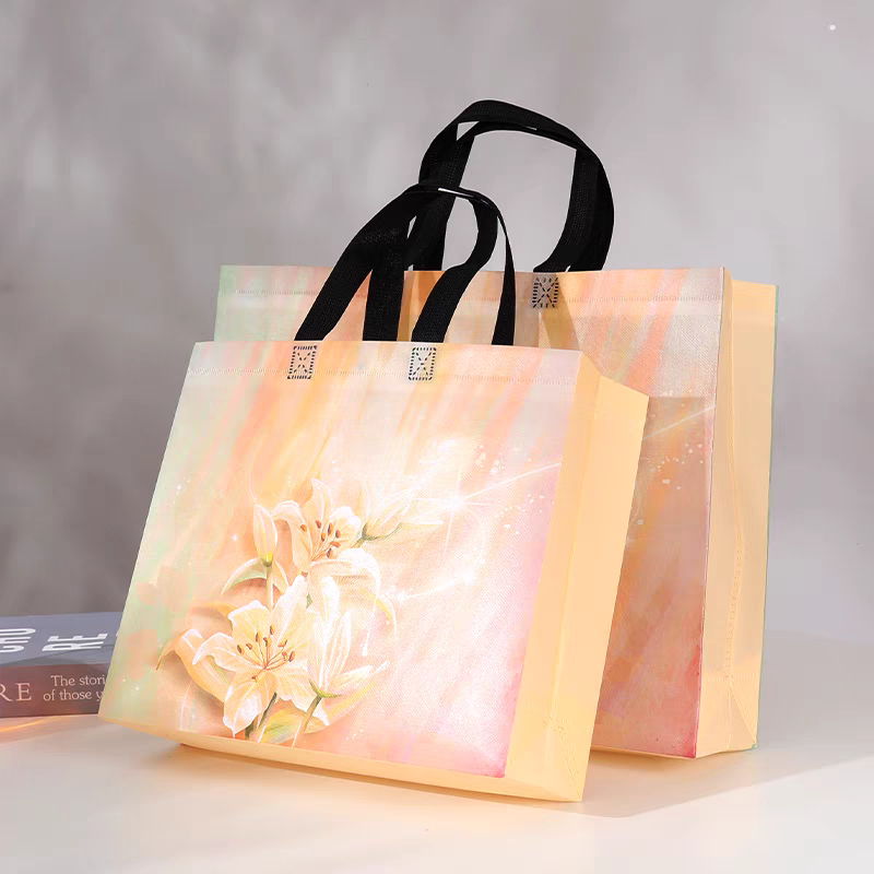 

( BELI 1-AN ) Souvenir/Tas Spunbond/Totebag Wanita/Tas Belanja/Tas Jinjing/Totebag/Tas Jinjing Wanita/Tas Hampers/Tas Souvenir/Tas Ulang Tahun