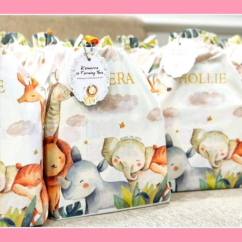 

Full Print 1 sisi Goodie Bag Pouch Serut Belacu Tas Ulang Tahun custom, ukuran 25x30