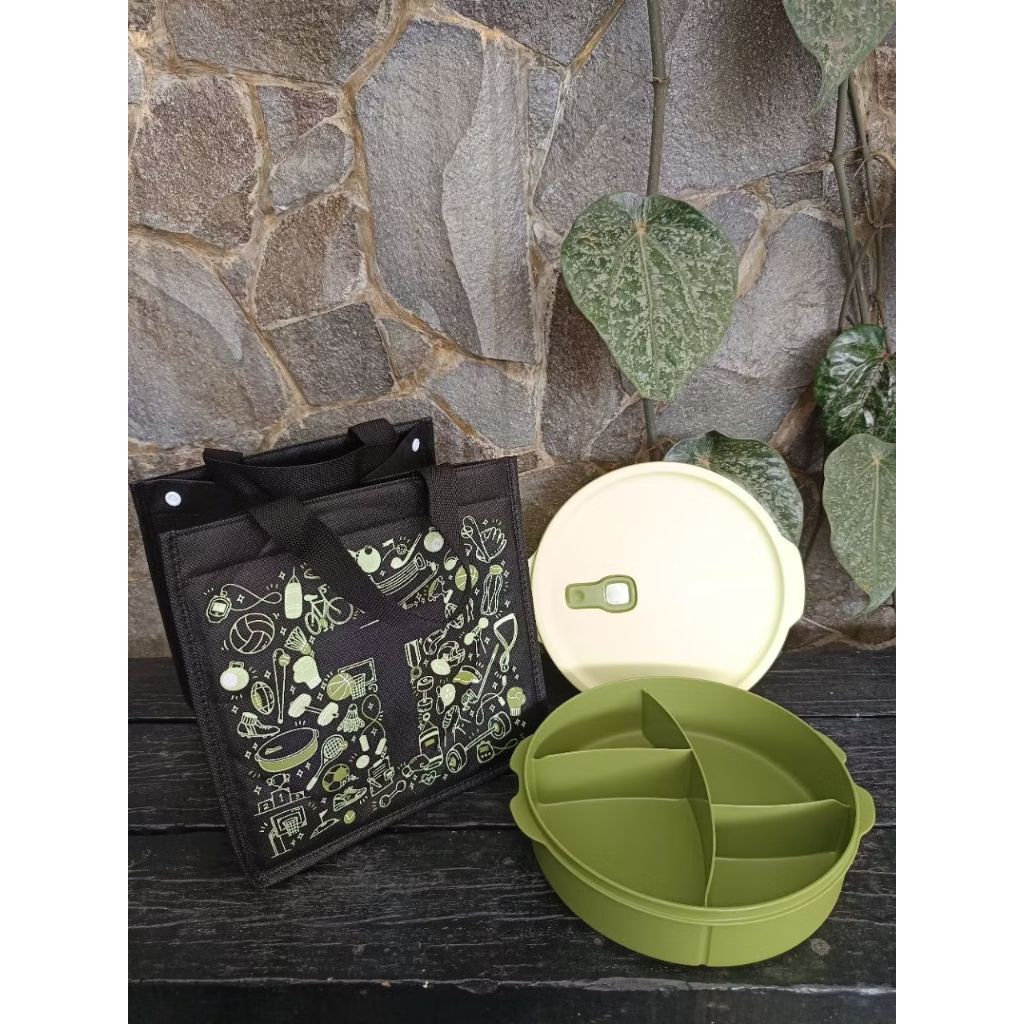 Lunch Box + Tas Fit To Go Tupperware