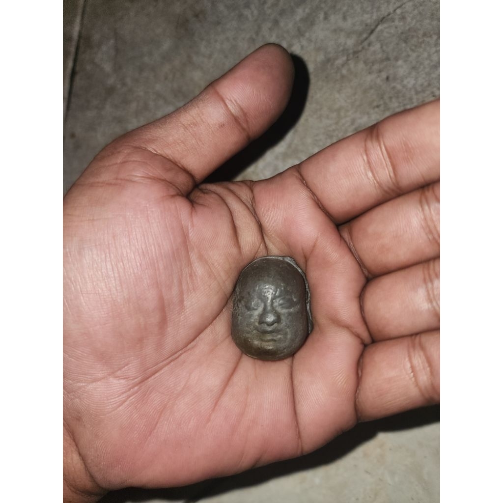 barang kuno antik logam koleksi jadull peniggalan