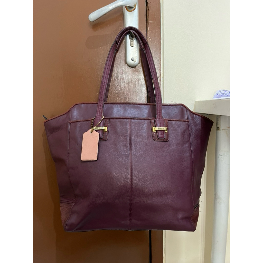 Tas Preloved Tote Bag Kulit Asli Coach