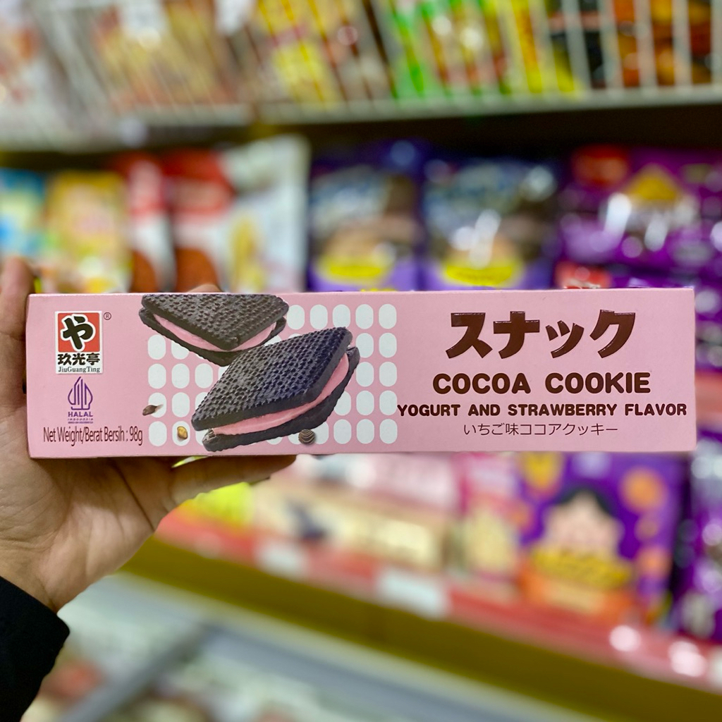 

JGT Cocoa Cookie Yogurt And Strawberry Flavor 98gr