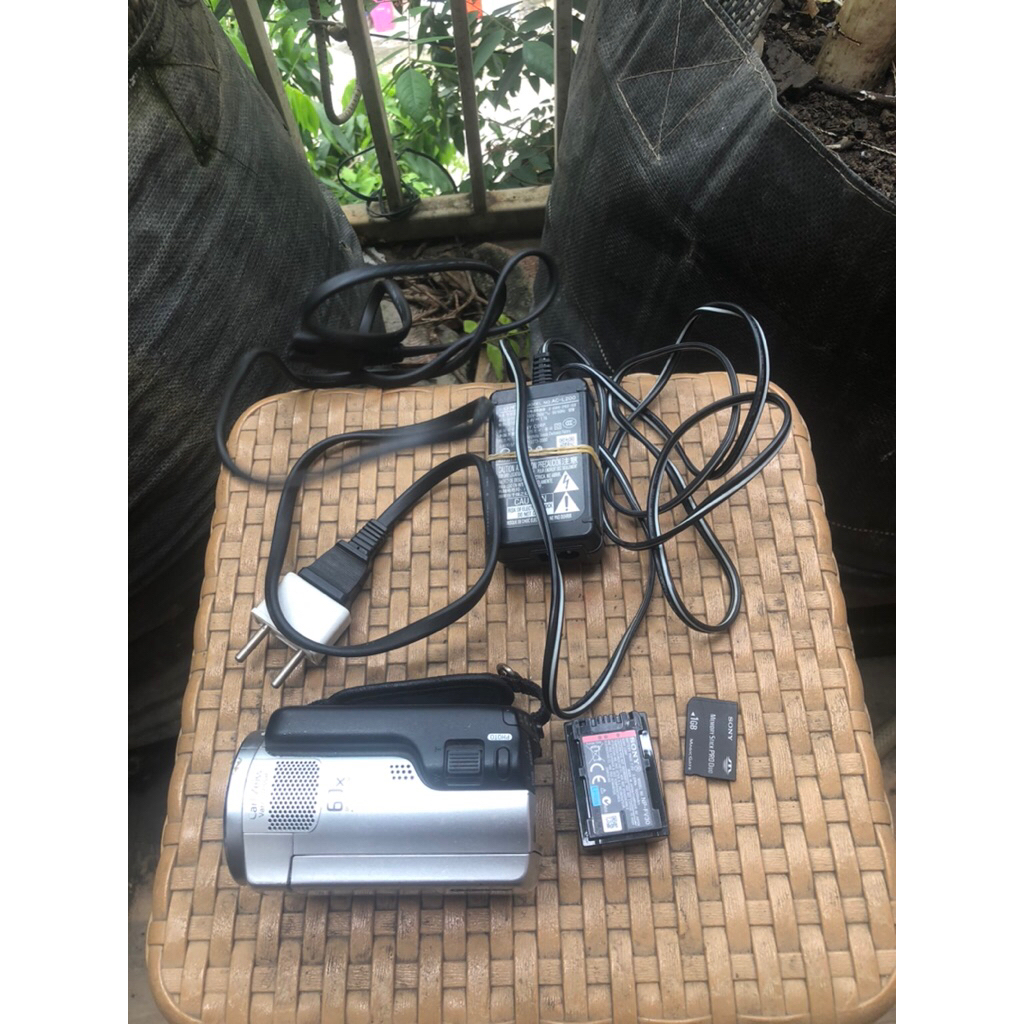 handycam camcorder video sony dcr sr37 hdd 60gb