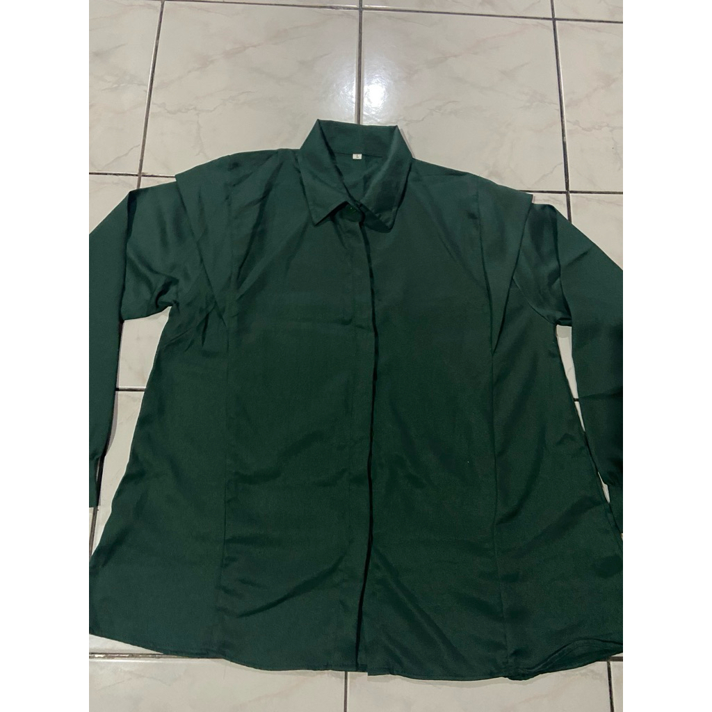 kemeja polos wanita hijau botol new