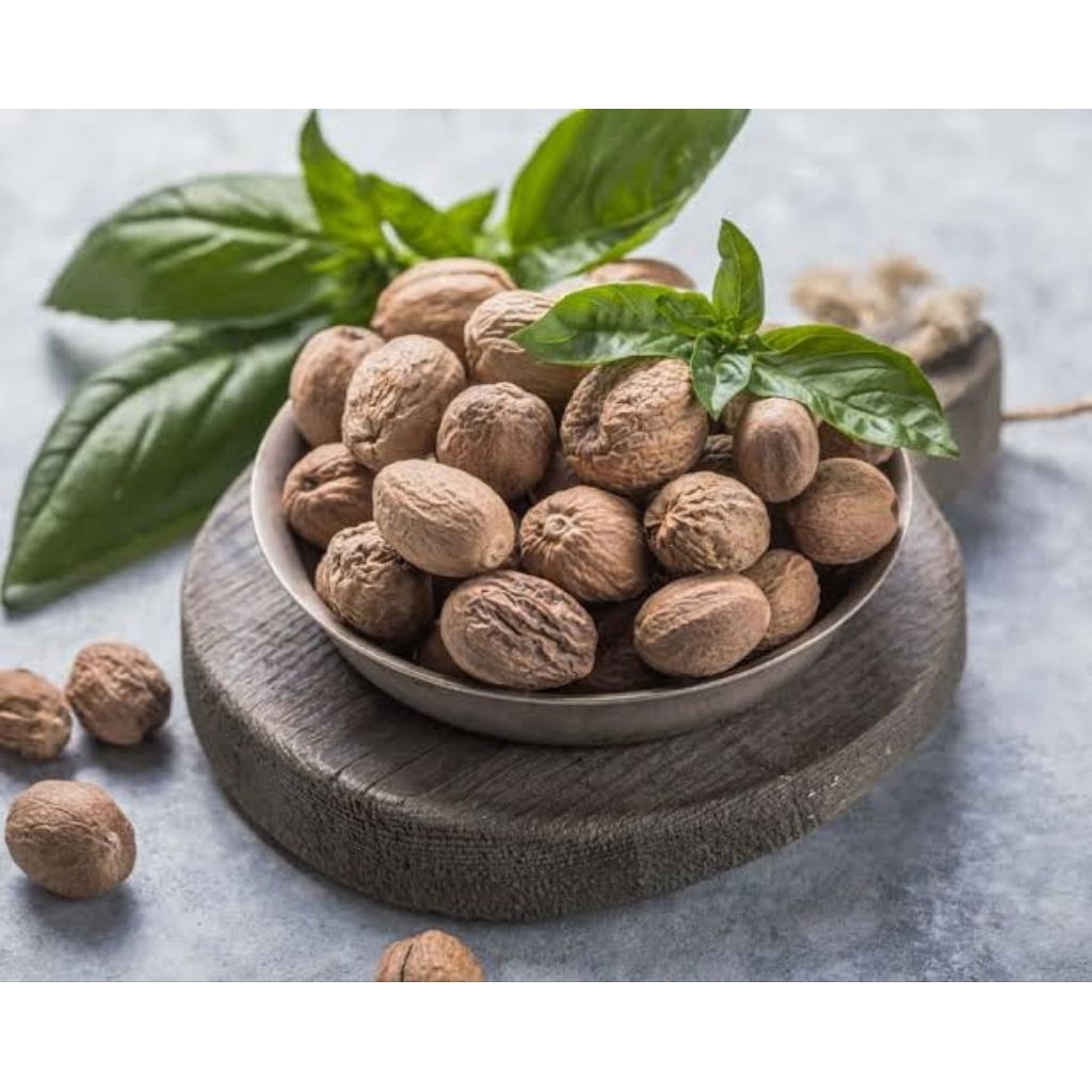 

100gr 肉豆蔻 Rou Dou Kou / Nutmeg / Myristica Fragrans Semen Myristicae