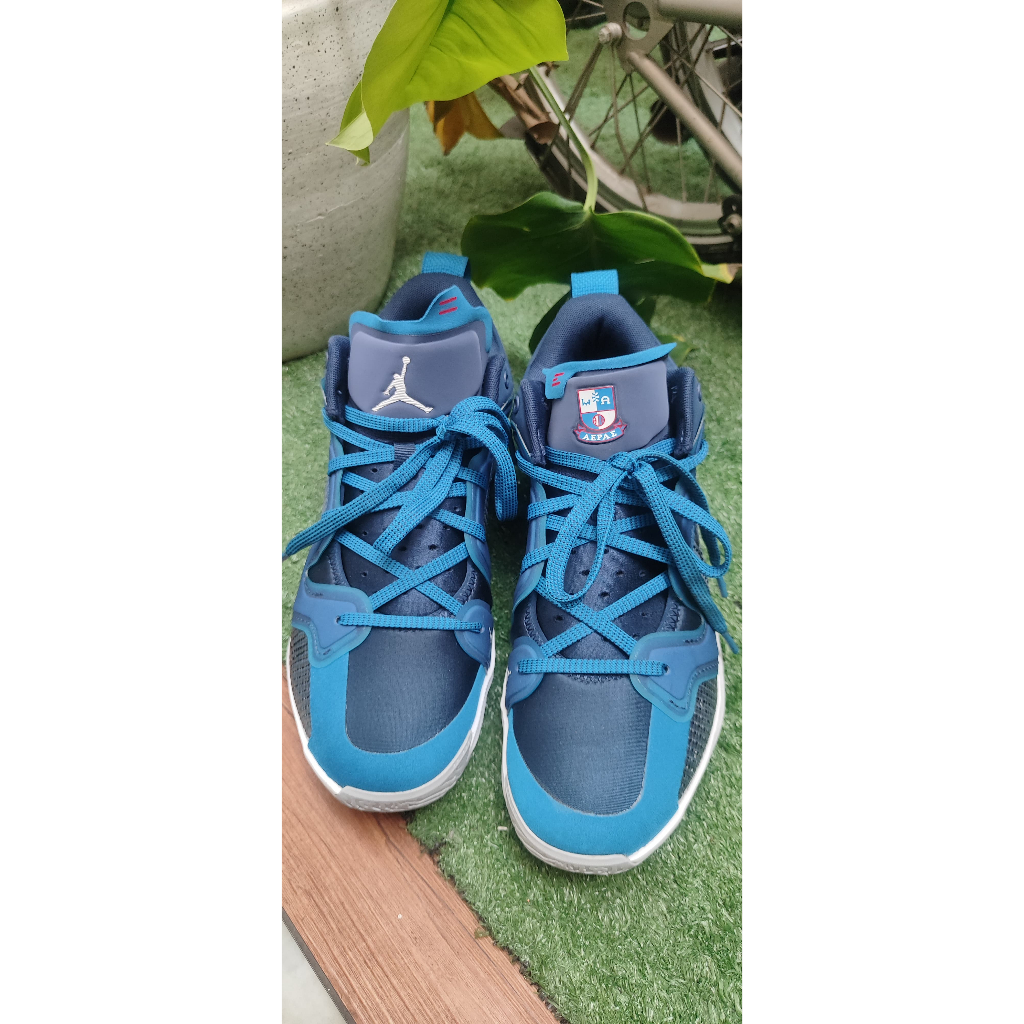 AIR JORDAN 37 MILITARY BLUE SIZE 43 ORIGINAL ( BEKAS / SECOND ) MASI MULUS 