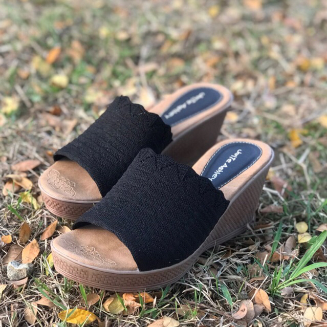 Jolie Ashley Cayla101 Sepatu Wedges Wanita
