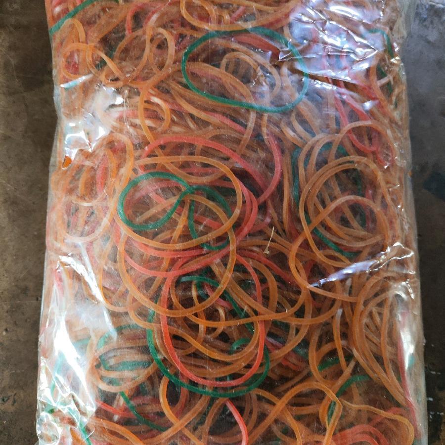 

KARET GELANG / KARET GELANG PENTIL / KARET MURAH 500 GRAM / KARET GELANG PENTIL SUPER TIDAK MUDAH PUTUS