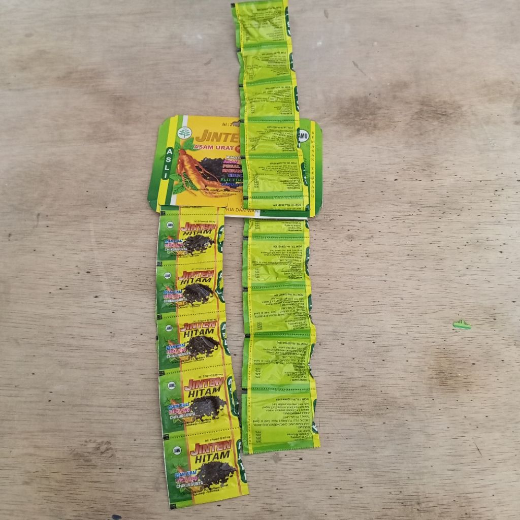 

jamu tradisional jinten hitam isi 20 sachet