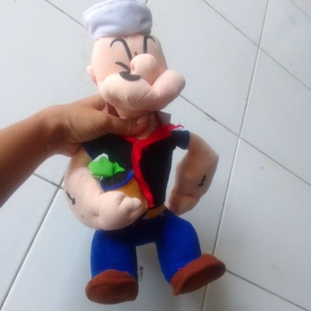Boneka Popeye