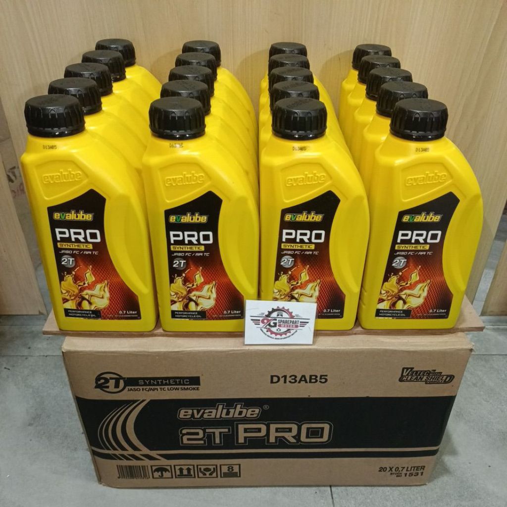 1 Dus Oli Evalube Pro Synthetic 2T 0,7L Isi 20 Botol