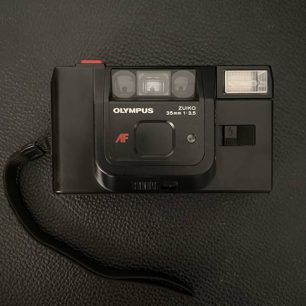 Kamera Analog Olympus Trip AF