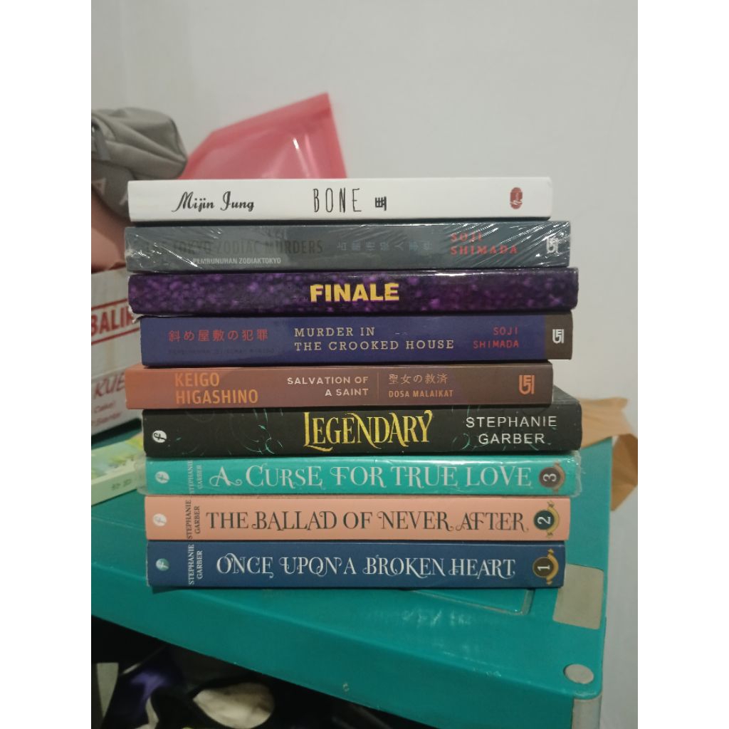 [Preloved] 100% Ori novel misteri / fantasy. Masih terdapat bookmark