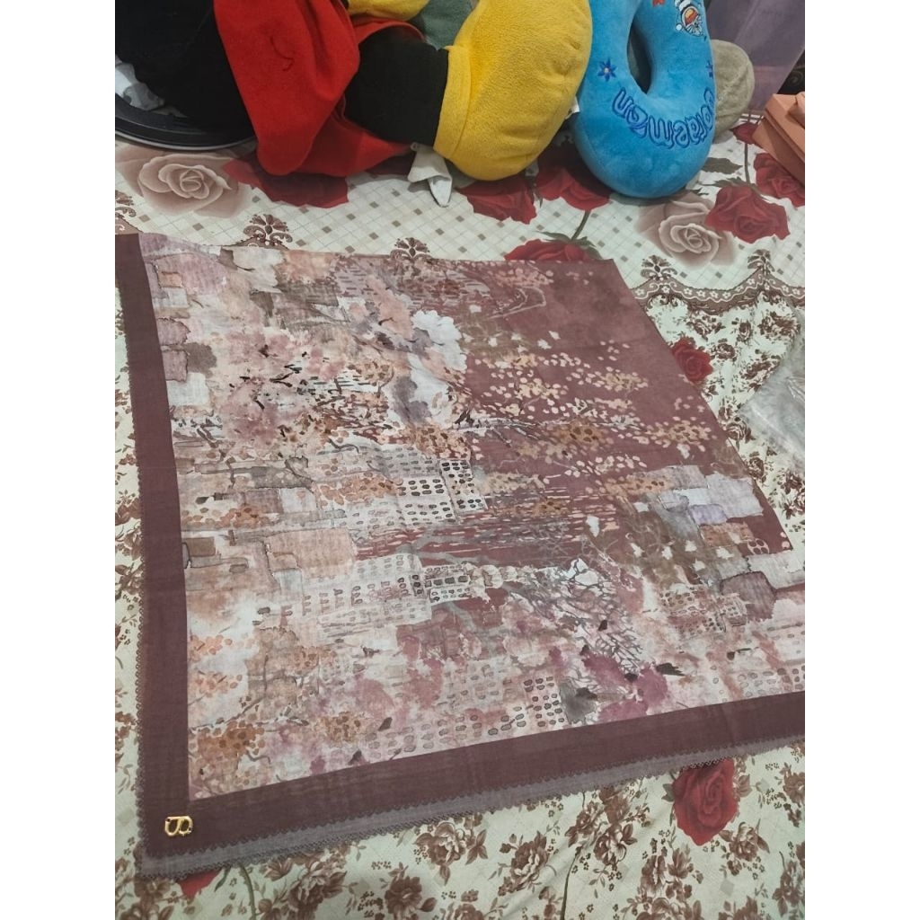 New york 1 garnet preloved buttonscarves,toner glowing ms glow