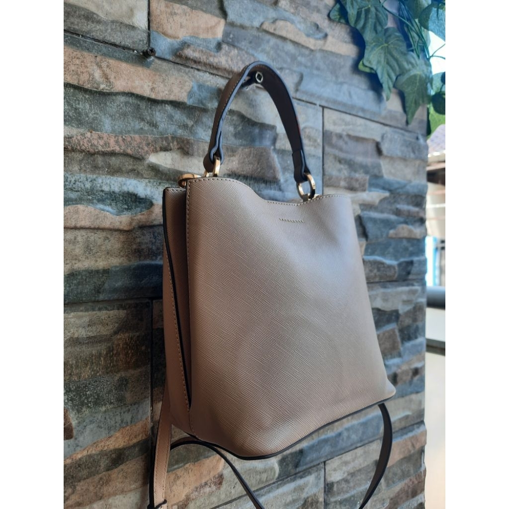 Sling Cokelat Muda LAPALETTE - TAS PRELOVED BRANDED ORIGINAL