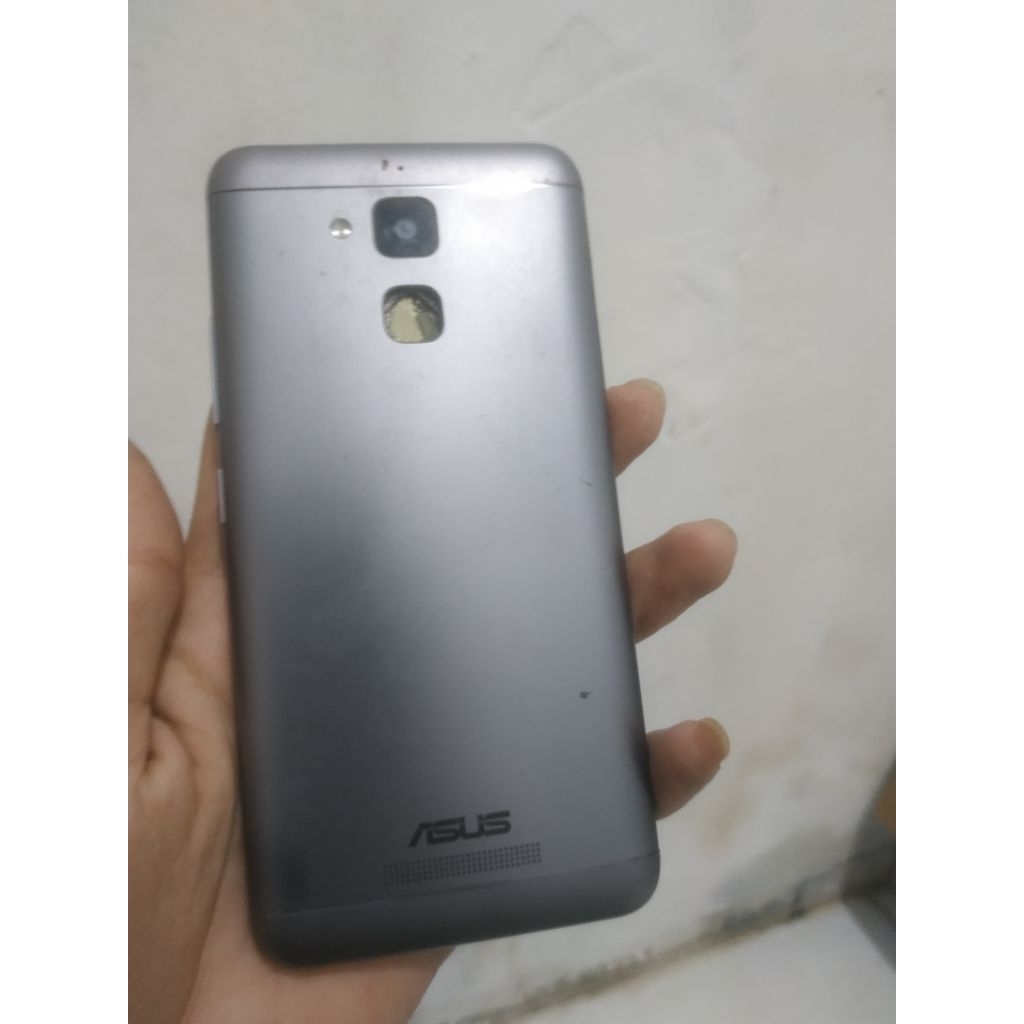 Asus Zenfone 3 Max
