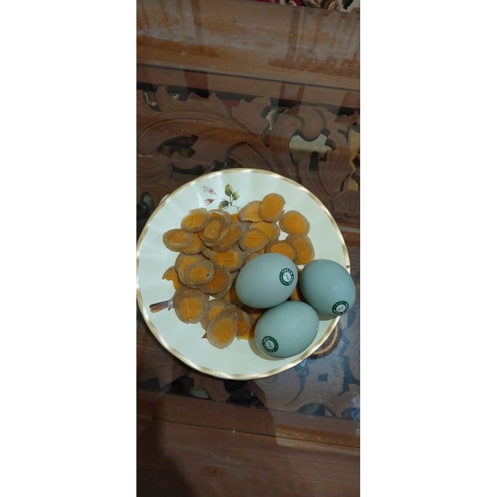 

Kerupuk Telur Asin Mentah 200 gram