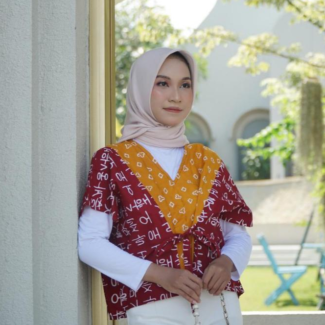Delova Wardrobe - HANAYA VEST BATWING Vancy Premium Casual Top Blouse Batik Jumputan Oversize Etnik 
