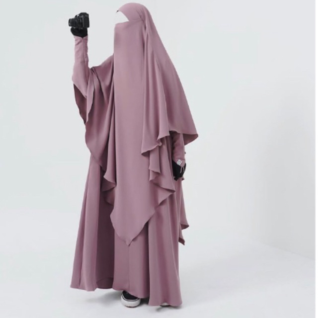 preloved FK elmadina huda eldeberry size L bahan mina anti uv