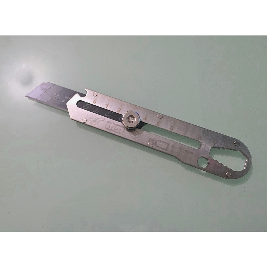 pisau cutter stainless multifungsi 9in1 penggaris buka botol mur