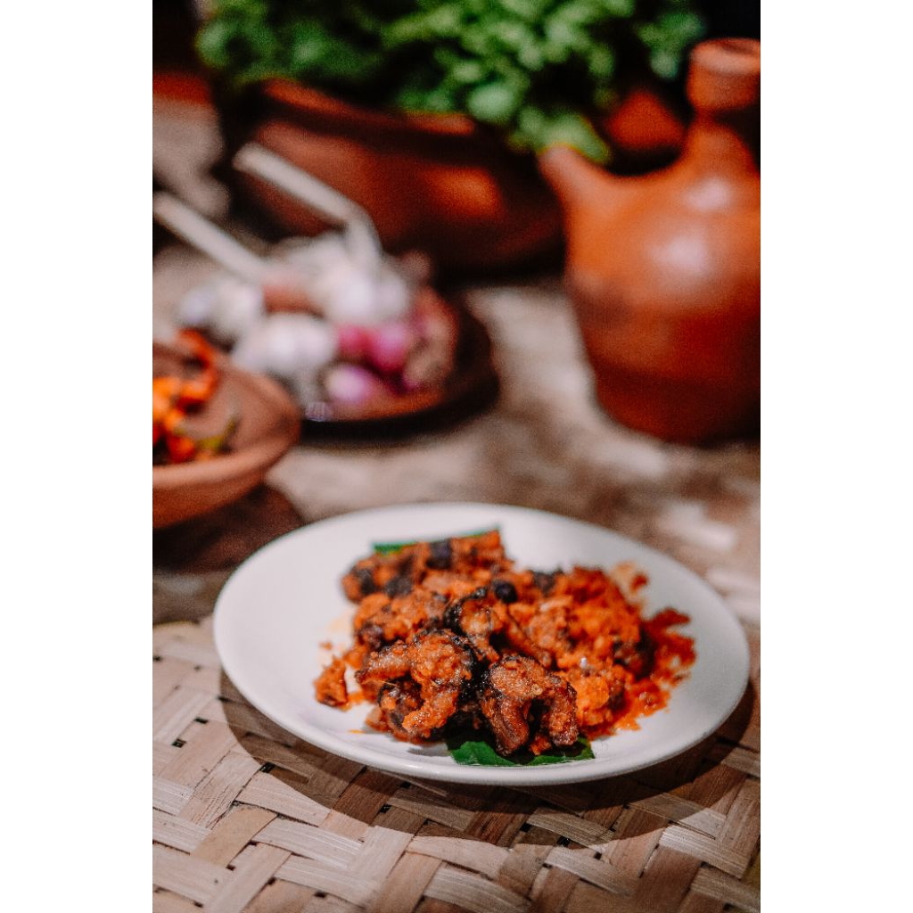 

Lauk Makan Siap Saji (Belut)