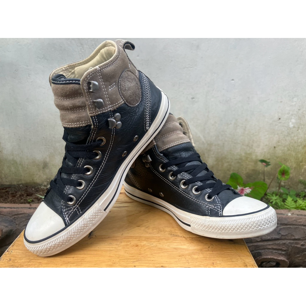 Converse All Star CT Hiker 2 High - Top Leather