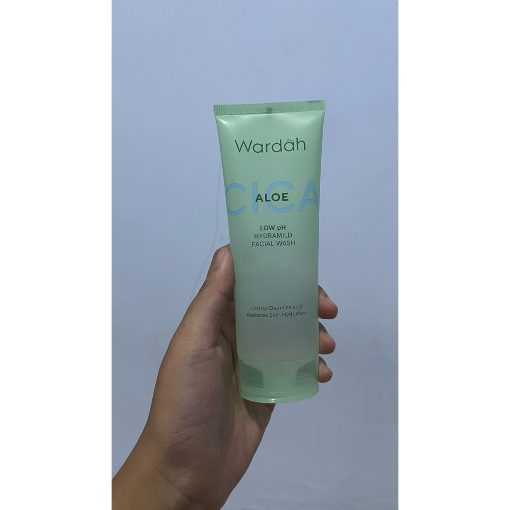 Wardah Face Wash