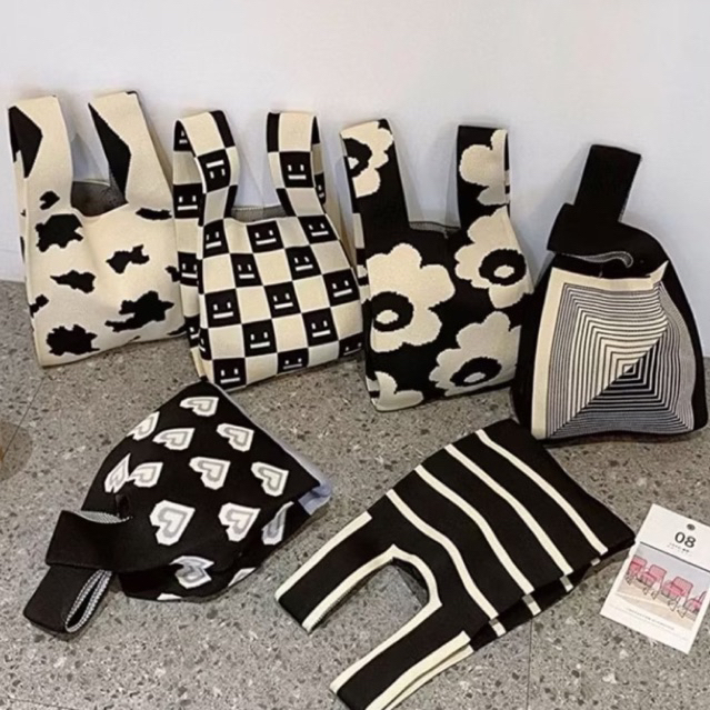 Tote Bag Wanita Unik tote bag kecil / Tote Bag Wanita Karakter / Tas Wanita Tote Bag Kanvas Premium