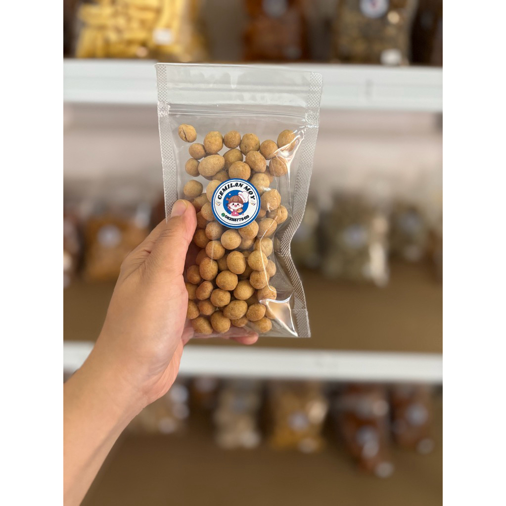 

kacang telur 100gram