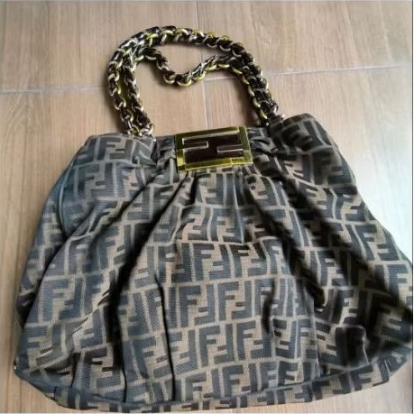 tas branded preloved authentic Fendi*