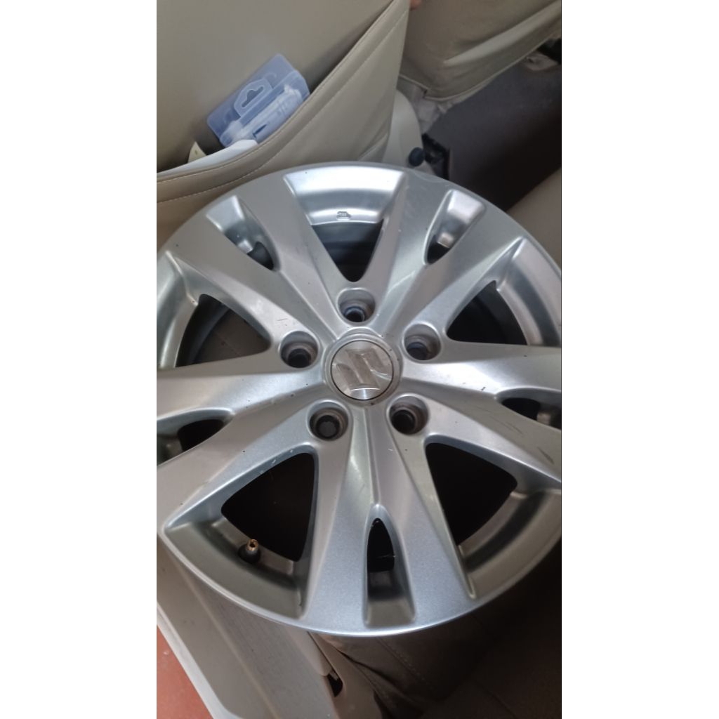 velg ertiga gx 2016 bekas