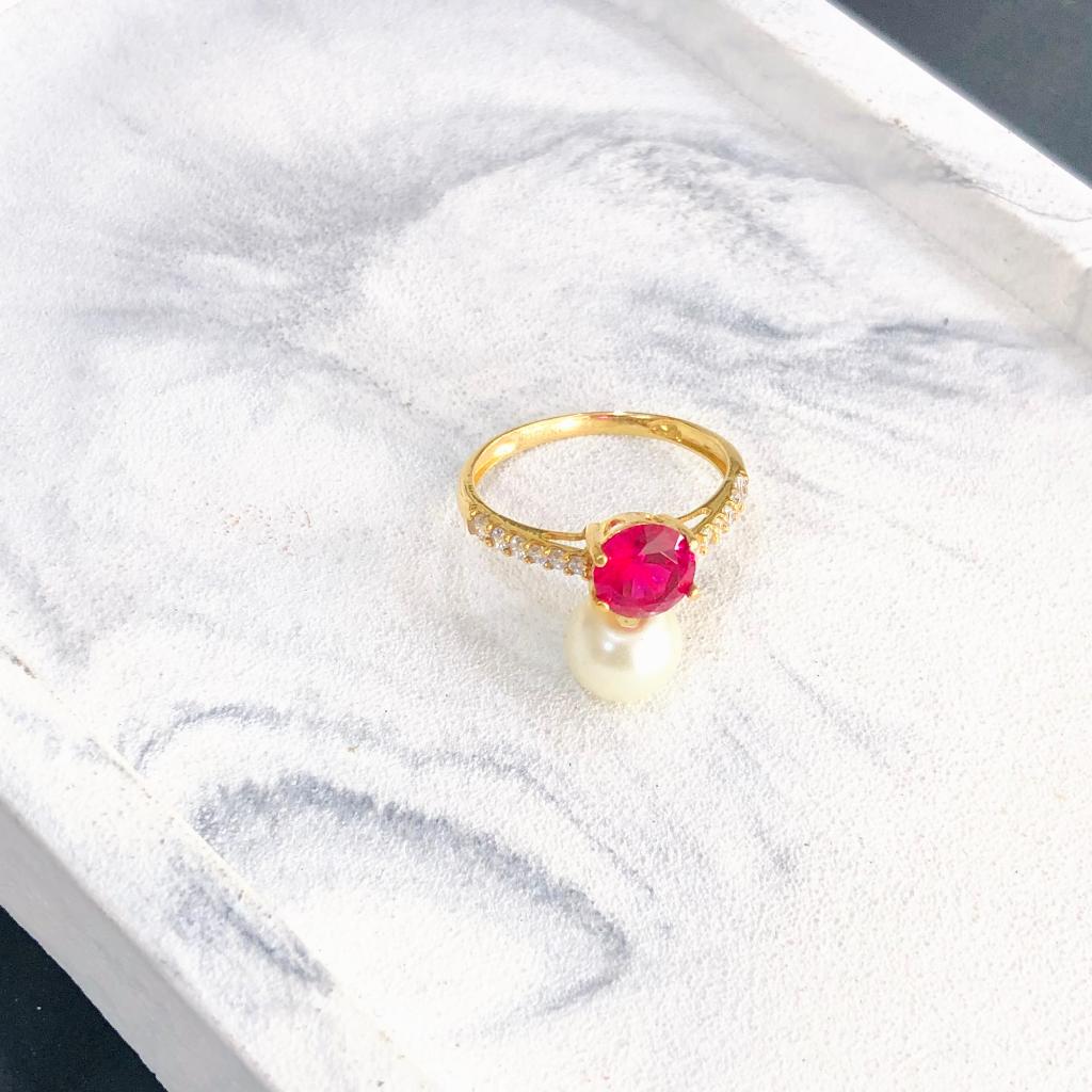 Cincin Emas Solitaire Listring In Maroon 375/8K